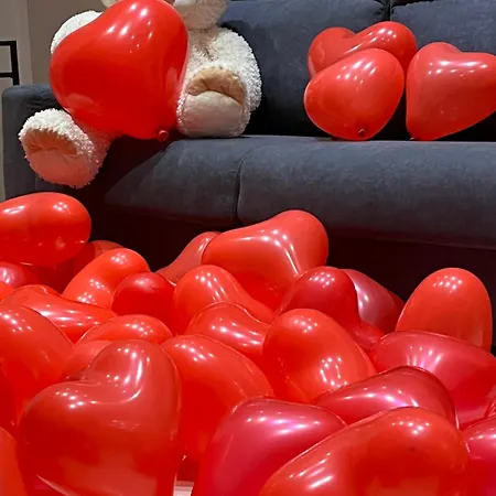 Brumari בית הארחה 3*